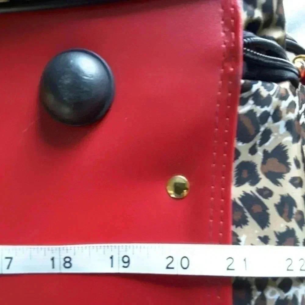 IMAN large Travel bag/suitcase - Picture 9 of 9
